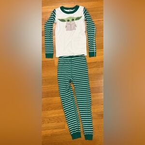Hanna Andersson sz130/ 8, Grogu, long pjs, cotton
